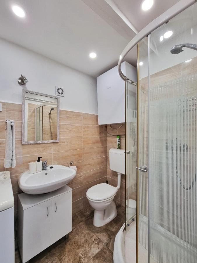 Gyongy Apartmanhazak Apartment Gyongyos Luaran gambar
