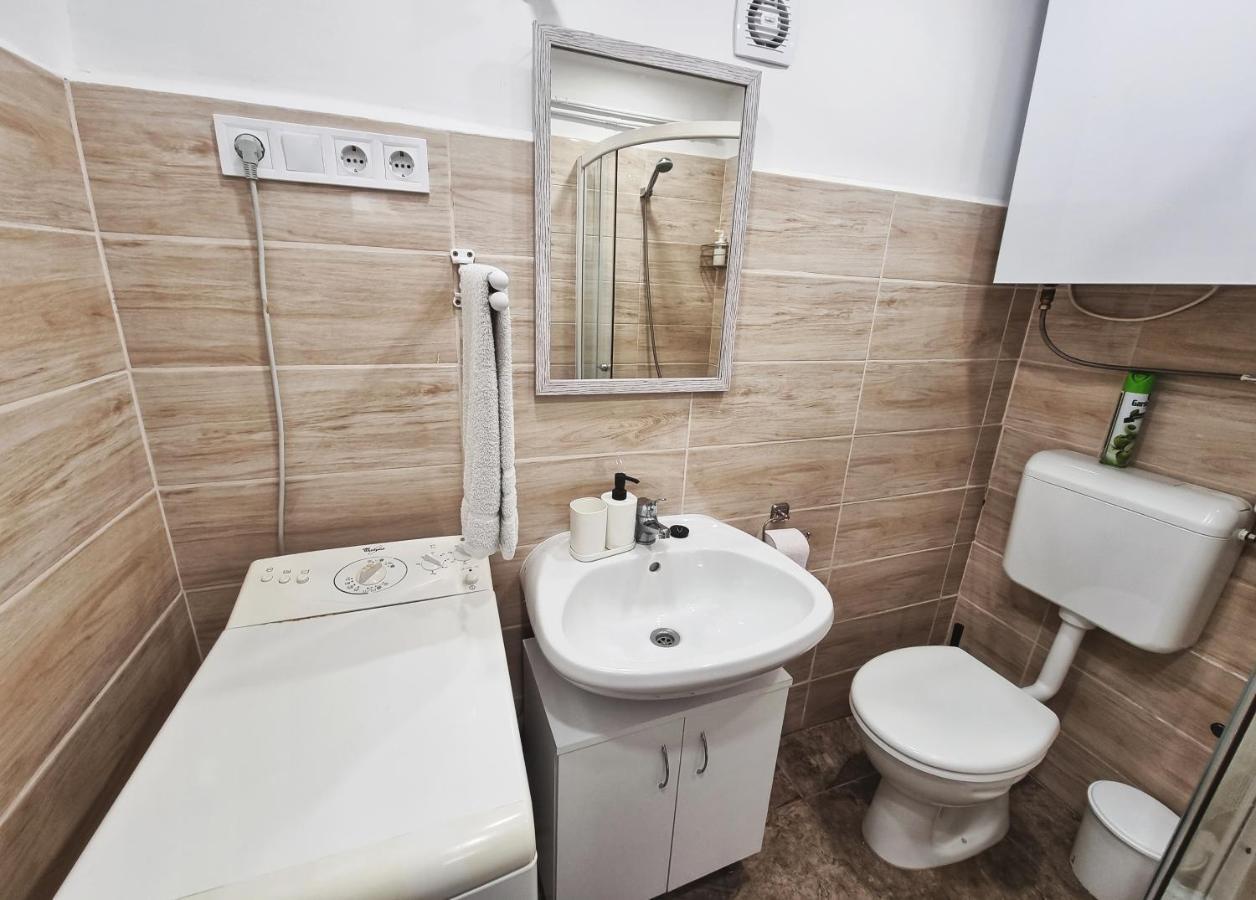 Gyongy Apartmanhazak Apartment Gyongyos Luaran gambar